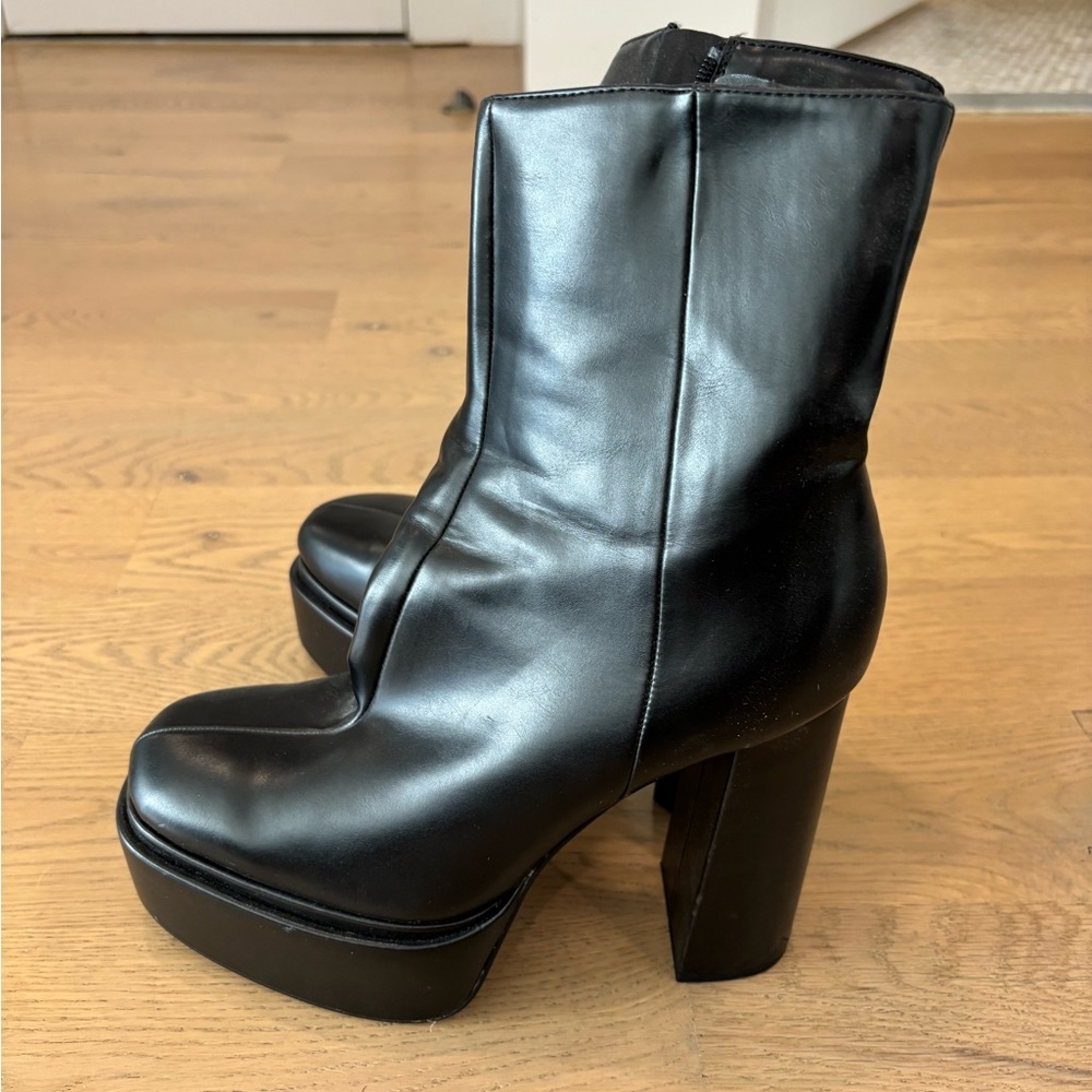 Zara Black Heeled Boots